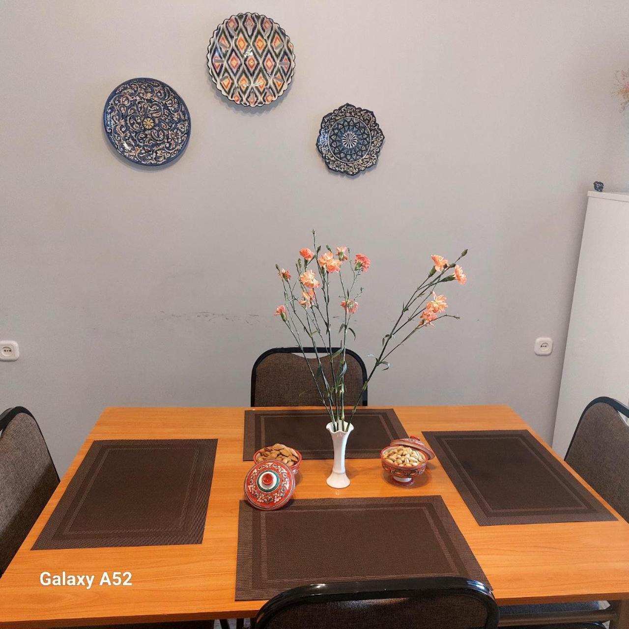 The Traveler'S Apartment Самарканд Экстерьер фото